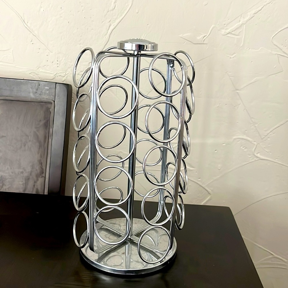 Keurig coffee cup holder that spins